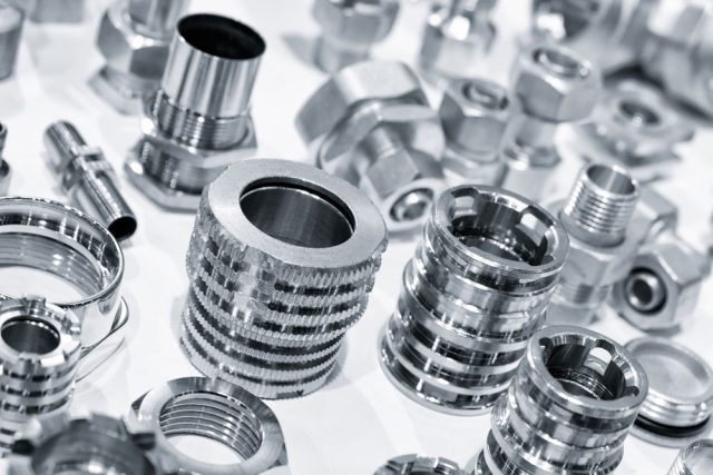 Alliage de nickel polyvalent