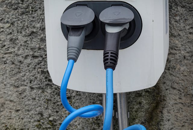 Borne de recharge : Comment trouver un installateur IRVE ?